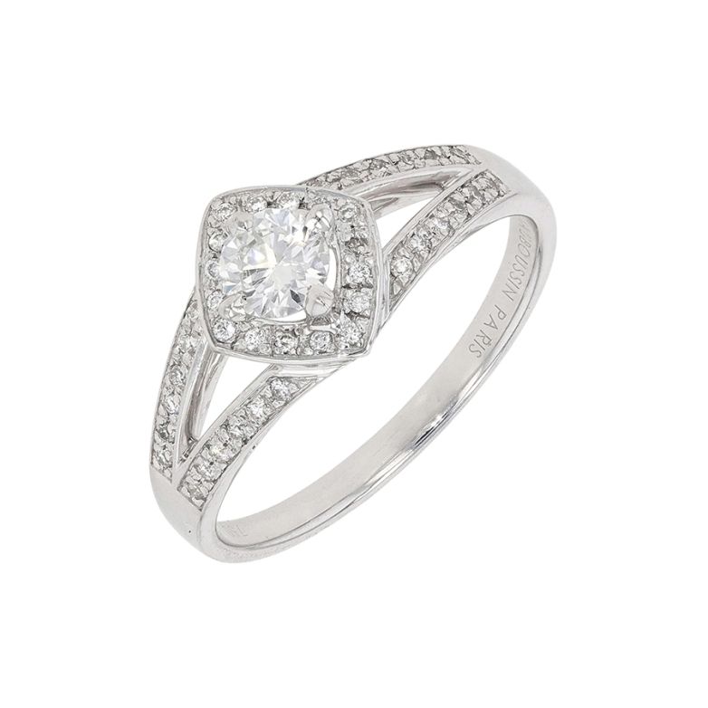 Acheter Bague MAUBOUSSIN Love my love diamants 0.35 carat or blanc 3.38g Comme neuf - 1300,00 € Bague MAUBOUSSIN Love my love diamants 0.35 carat or blanc 3.38g Comme neuf - reconditionné disponible sur Gemme Les Bijoux
